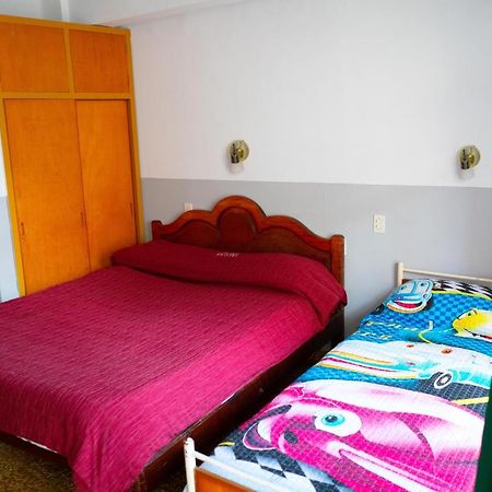تاريخا Hostal Zeballos المظهر الخارجي الصورة