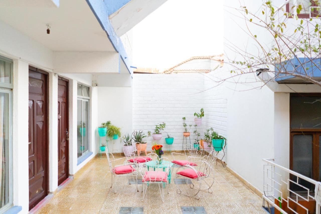 تاريخا Hostal Zeballos المظهر الخارجي الصورة