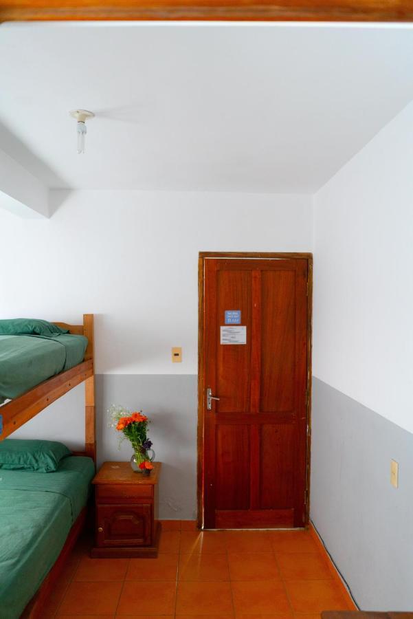 تاريخا Hostal Zeballos المظهر الخارجي الصورة